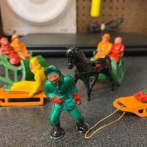 1930s lead cast Barclay winter figurines